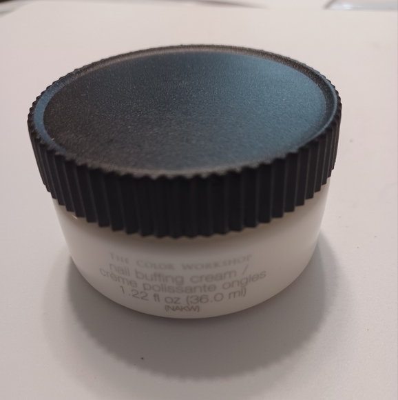 4/$30 Nail Buffing Cream - Picture 4 of 7